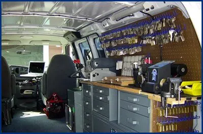 Advantage Locksmith Store Auburn, WA 253-733-5801 - 2-mobile-locksmith