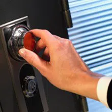 Advantage Locksmith Store Auburn, WA 253-733-5801 - sb-com-01